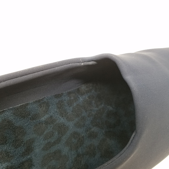 Vionic Powell Blue Cloth Slip On Shoes, 7.5 W - Picture 11 of 14